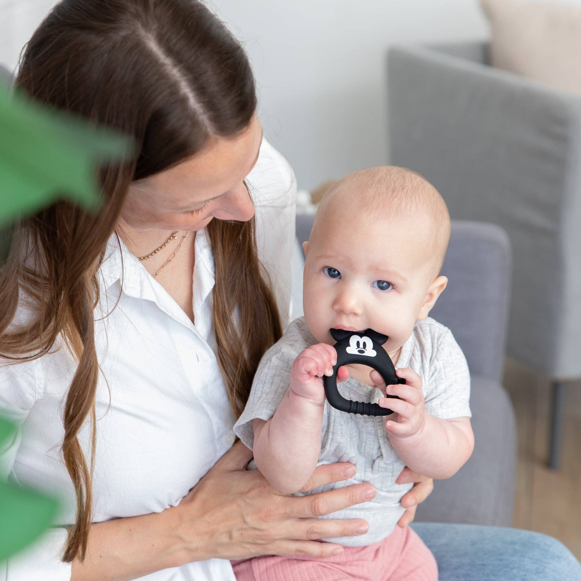 Silicone Flat Teether: Mickey Mouse 4