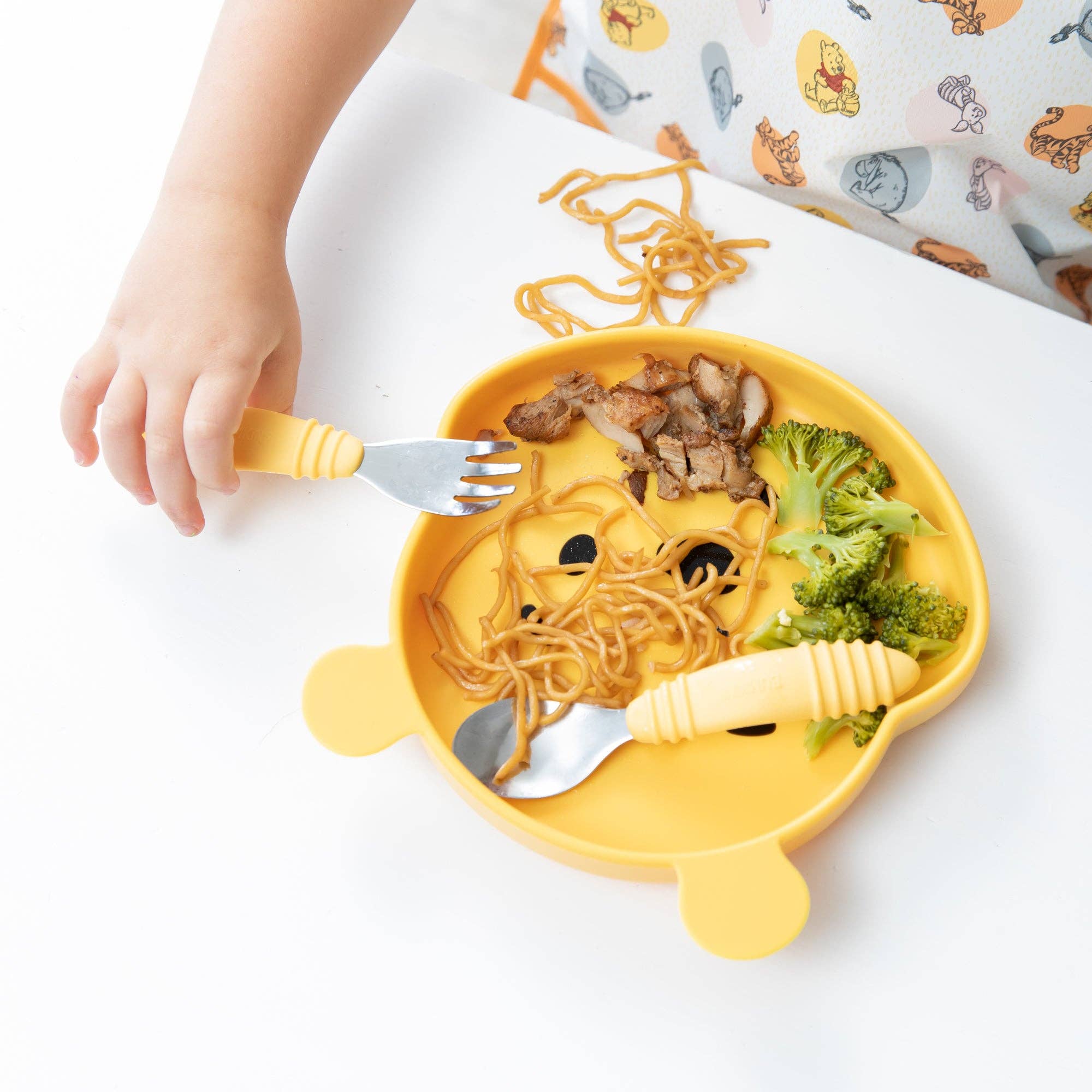 Silicone Grip Dish: Winnie The Pooh 3