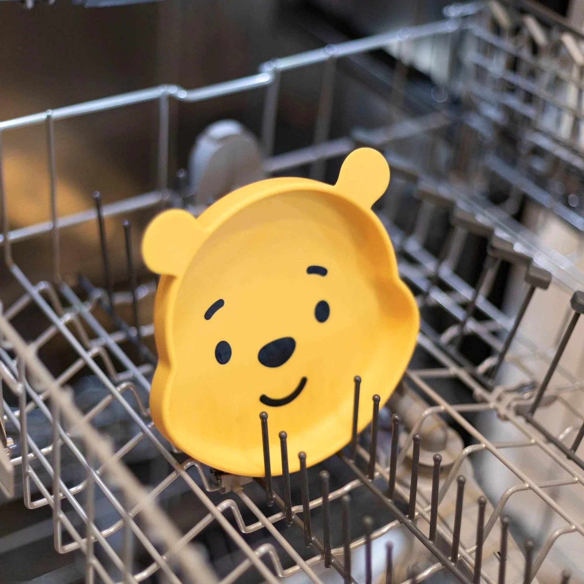 Silicone Grip Dish: Winnie The Pooh 14