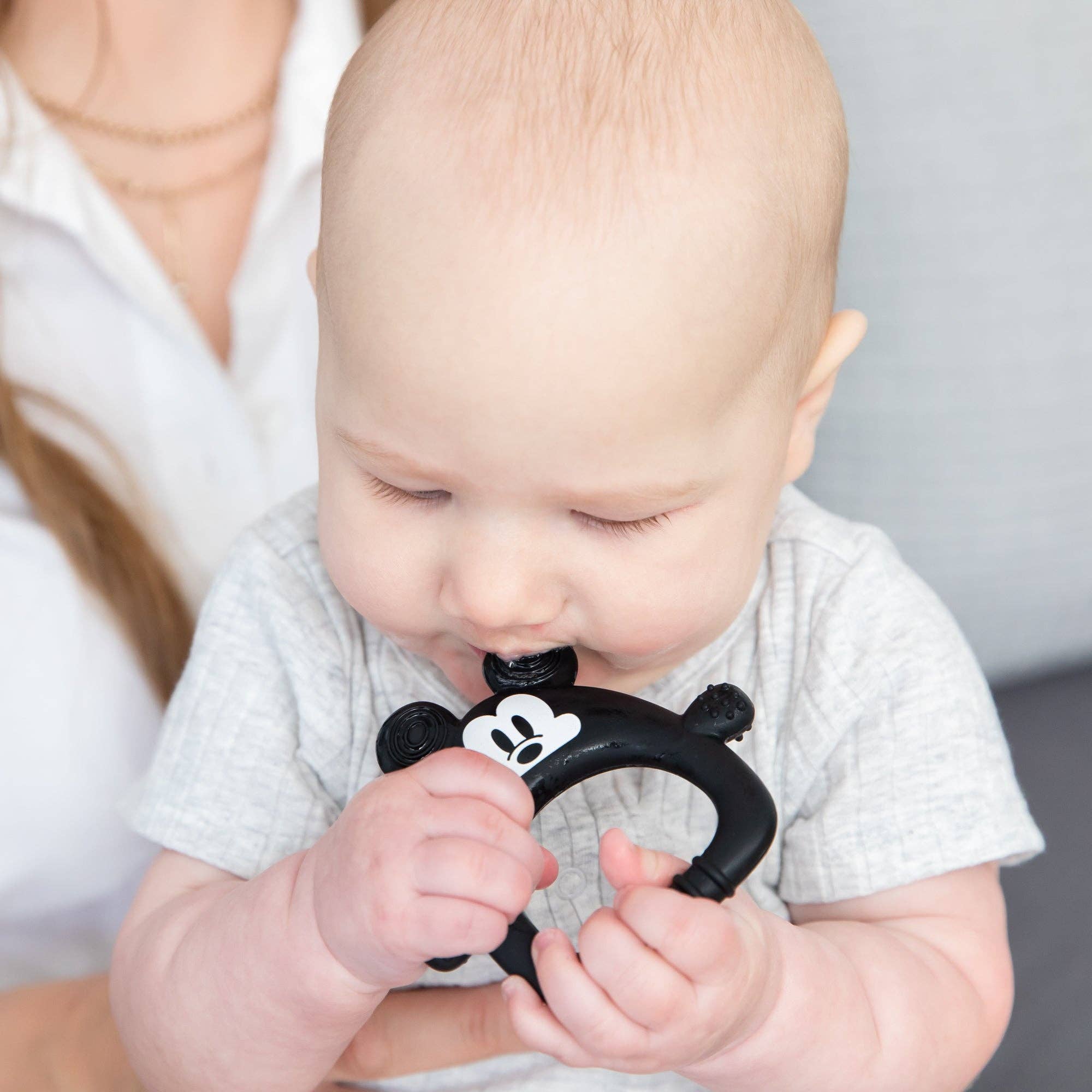 Silicone Flat Teether: Mickey Mouse 7