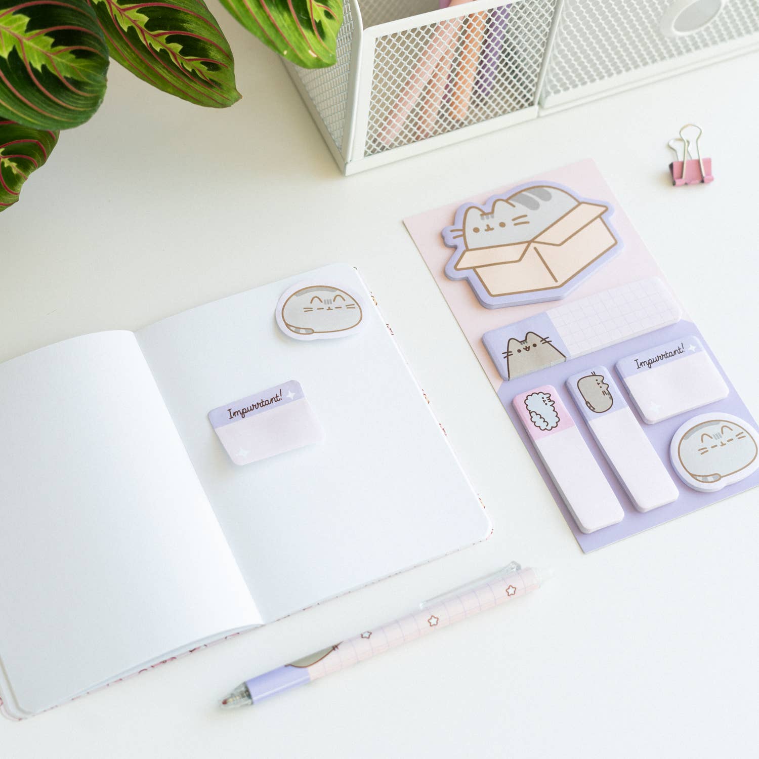 Pusheen Moments Stationary