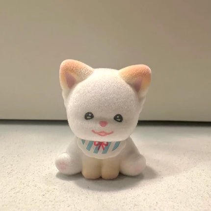 Strawberry Mousetta Dou Dou and Friends Mini Pets Series