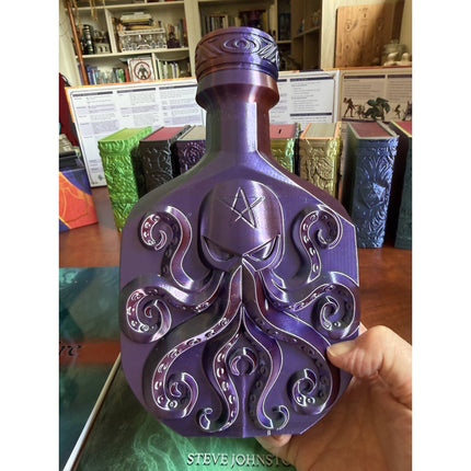 Decanter: Eldritch Kraken Elixer (Storage & Dice Tower)