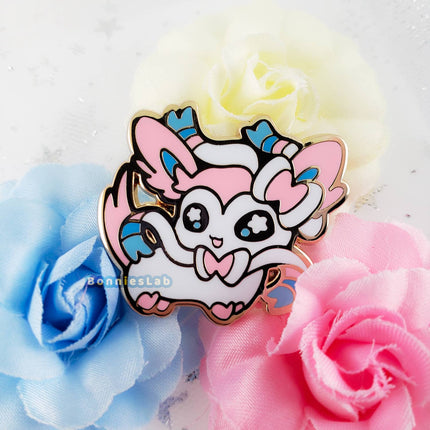 Chibi Sylveon Enamel Pin