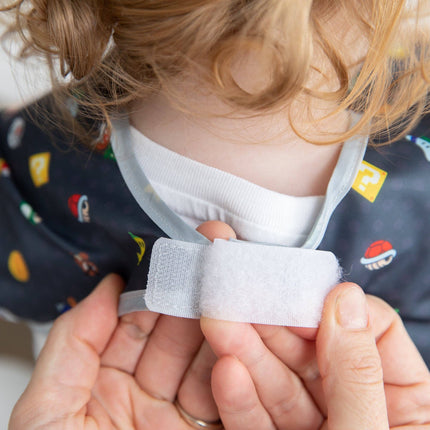 Junior Bib: Super Mario™ Lineup
