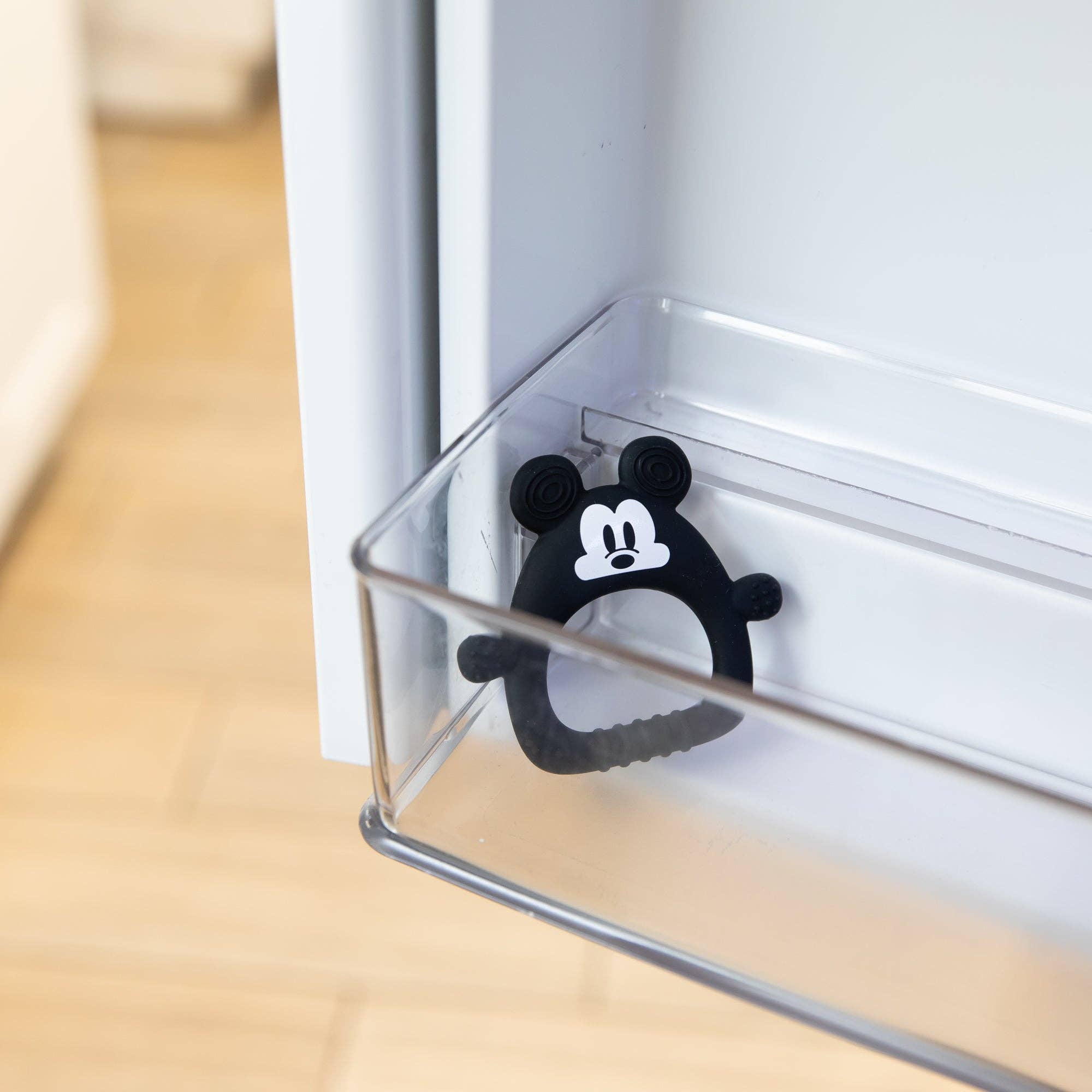 Silicone Flat Teether: Mickey Mouse 10