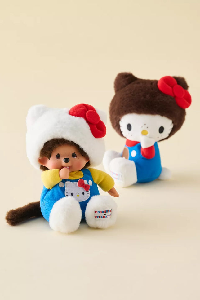【海外限定】Monchhichi Hello Kitty モンチッチ S Sanrio Hello Kitty X Monchhichi Overalls Plushie – WORLD 1-1 GAMES