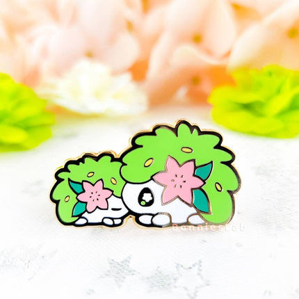 Shaymin Enamel Pin