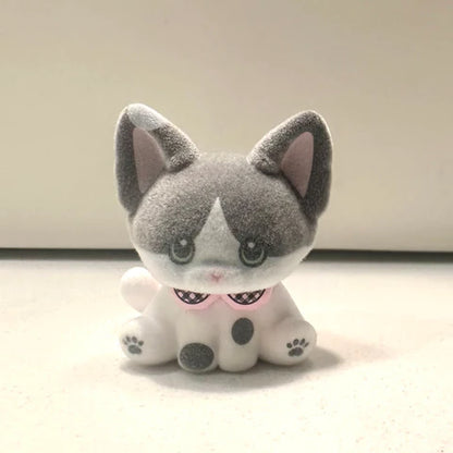 Strawberry Mousetta Dou Dou and Friends Mini Pets Series