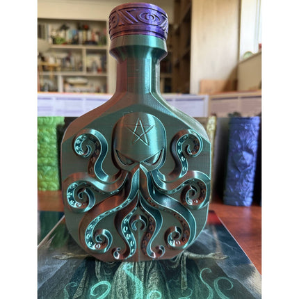 Decanter: Eldritch Kraken Elixer (Storage & Dice Tower)