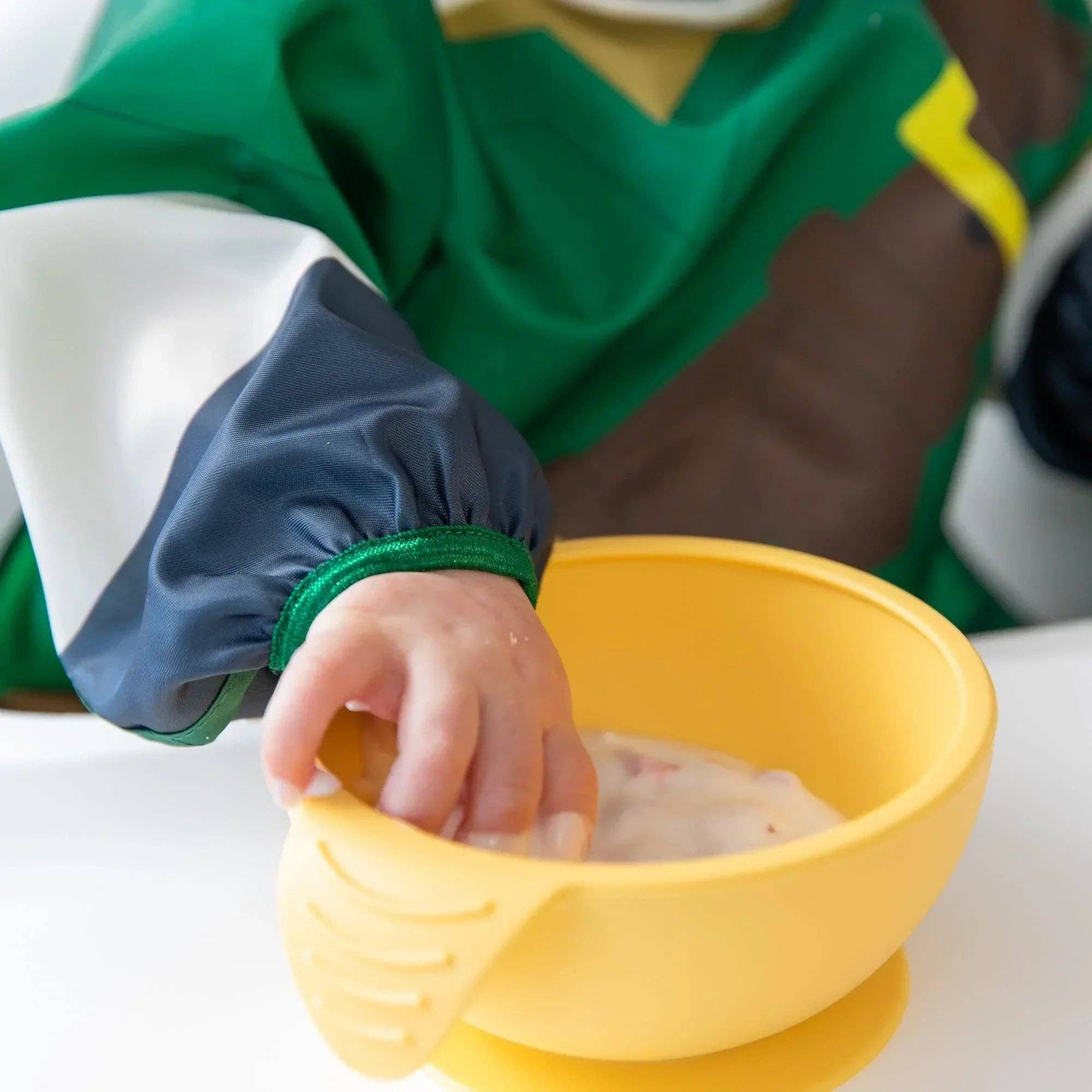 Sleeved Bib: Zelda™ 5