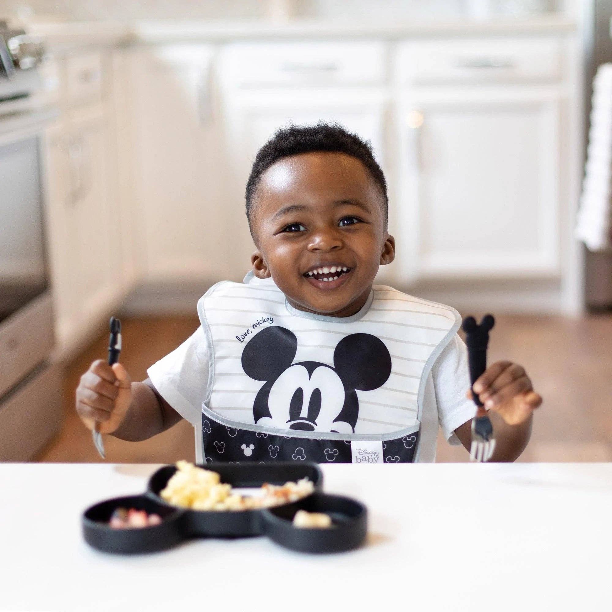 Silicone Grip Dish: Mickey Mouse 9