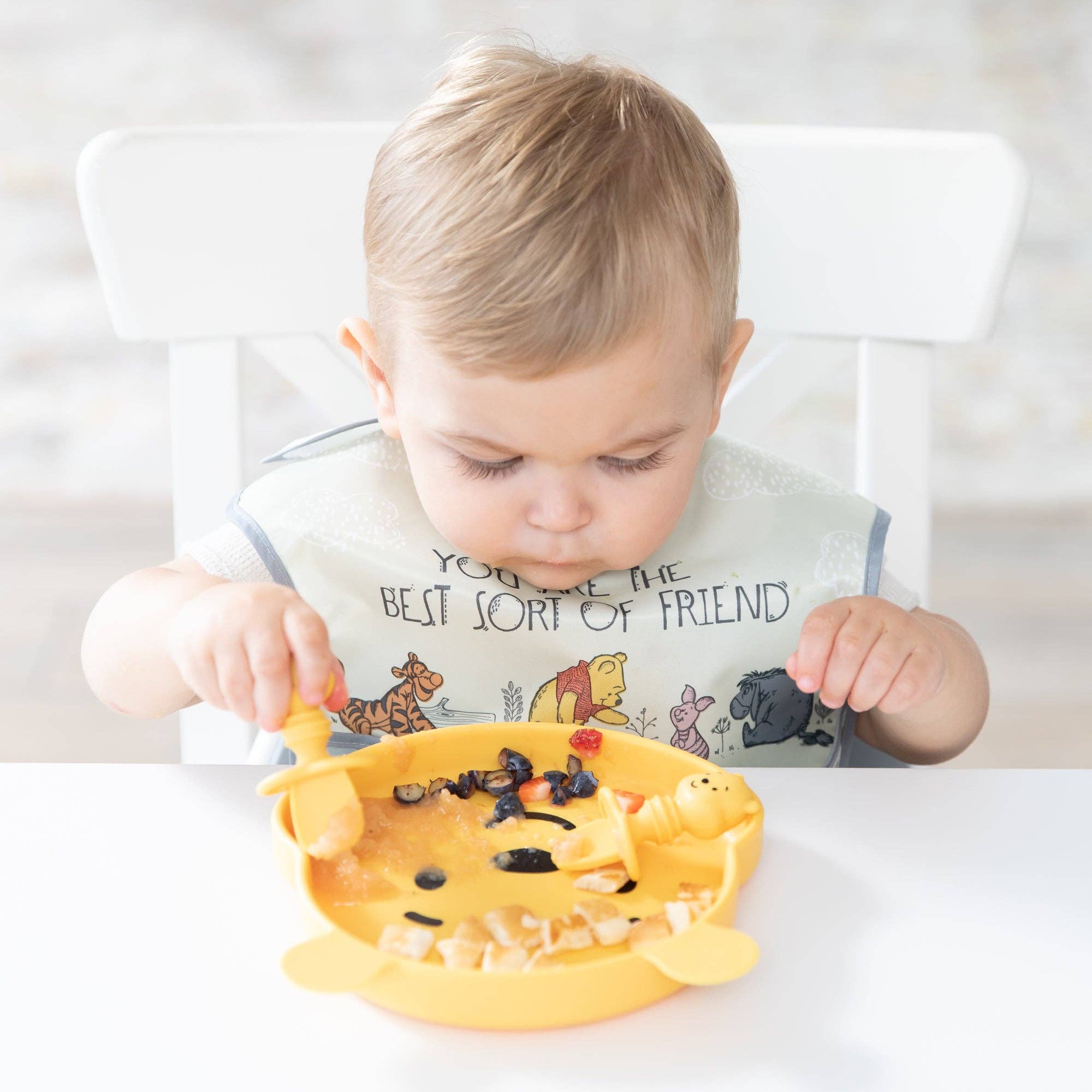 Silicone Grip Dish: Winnie The Pooh 6