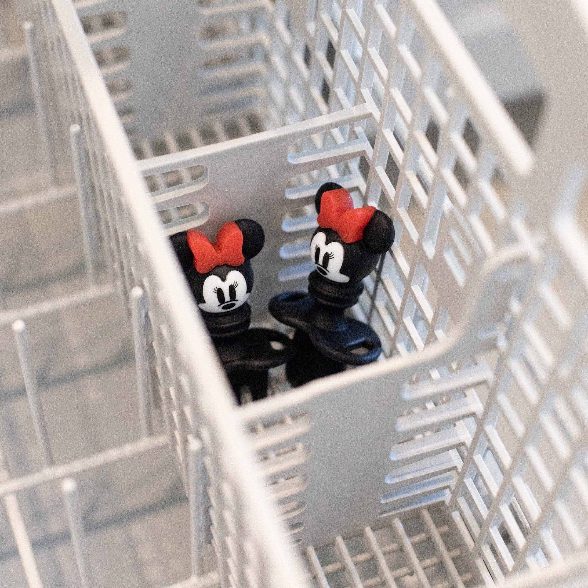 Silicone Chewtensils®: Minnie Mouse 9